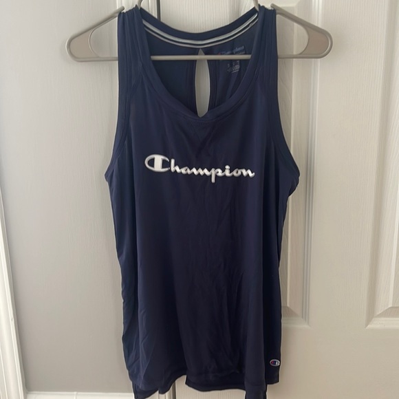 Champion Tank - Picture 1 of 2